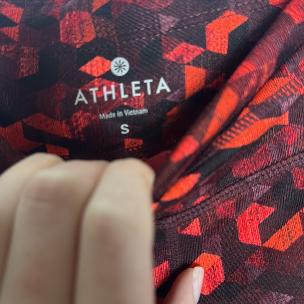 Athleta triangular be free tight women’s small red geometric leggings - Picture 7 of 12